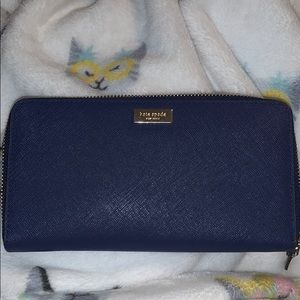 Kate spade zip around wallet